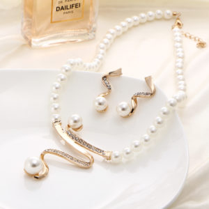 pearl-necklace-set3