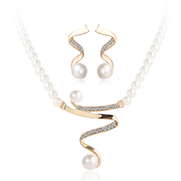 pearl-necklace-set